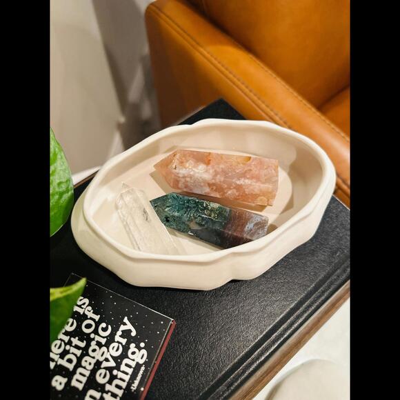 Small Trinket Box Italian Capodimonte with Rose Lid - Picture 8 of 8